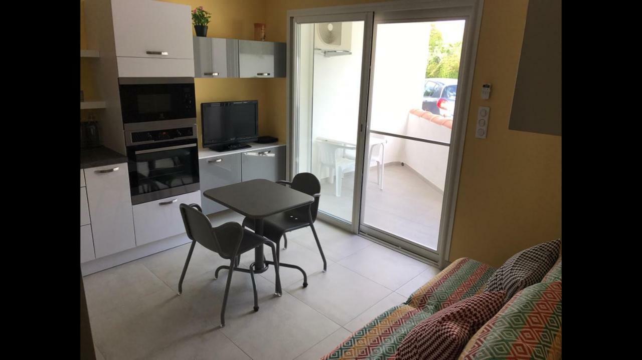 סן-מארי-דה-לה-מאר Appartement En Bord De Mer מראה חיצוני תמונה